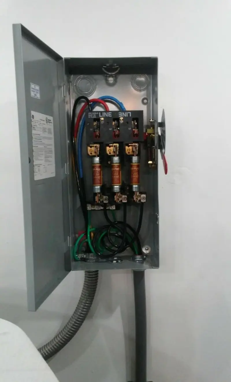 Three-phase disconnect switch installed for Electrical Wiring & Rewiring in Richland Hills